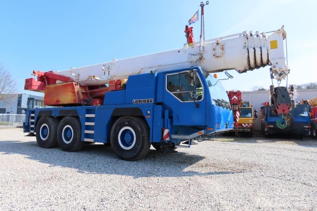 Liebherr LTM 1055-1 Kraner til alt terræn