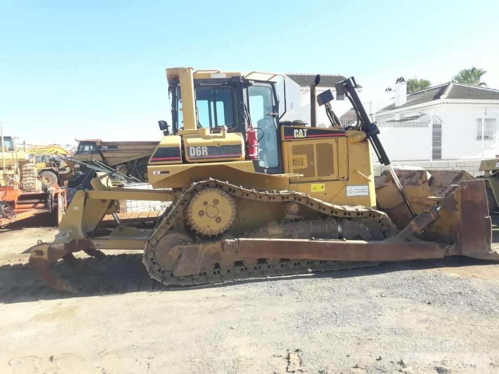 CAT D 6 R II Bulldozer på larvebånd