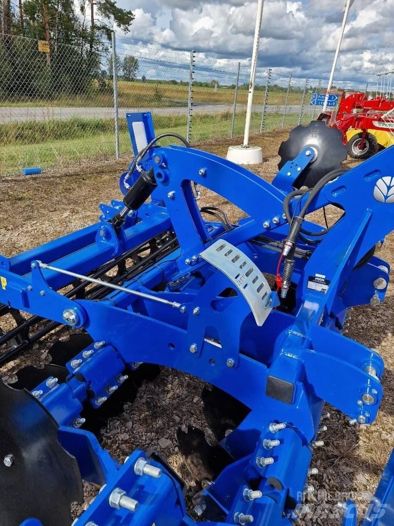 New Holland SDM300R Tallerkenharver