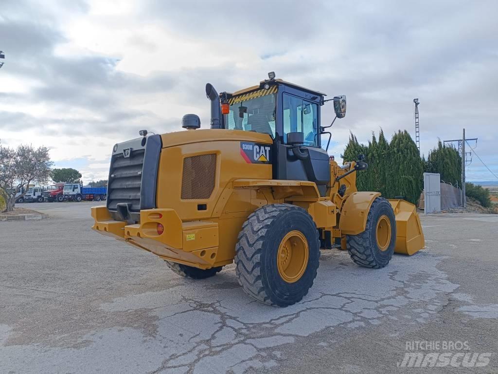 CAT 930M Læssemaskiner på hjul