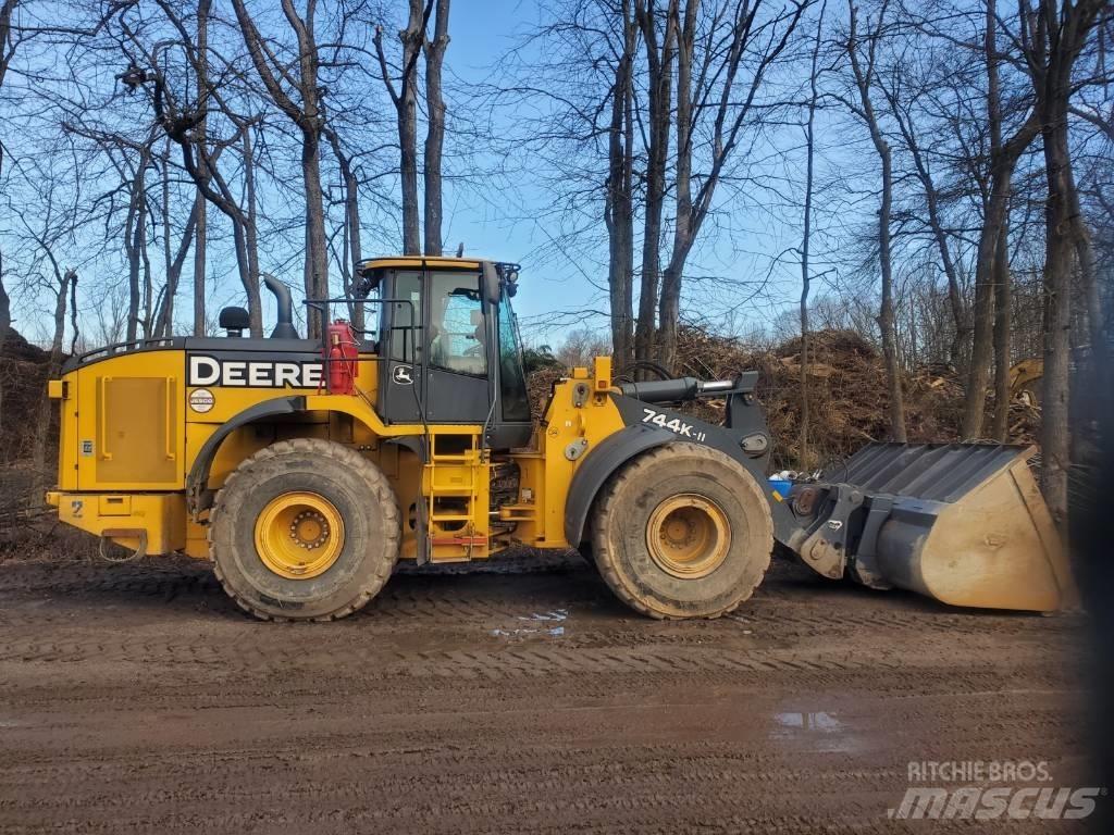 John Deere 744 K Læssemaskiner på hjul
