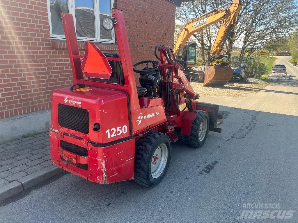 Weidemann 1250 Minilæsser - knækstyret