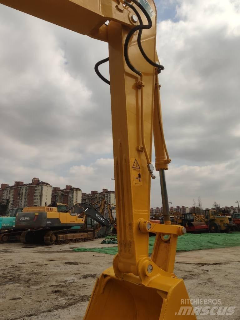 Komatsu PC 200-8 Midi-gravemaskiner 7t - 12t