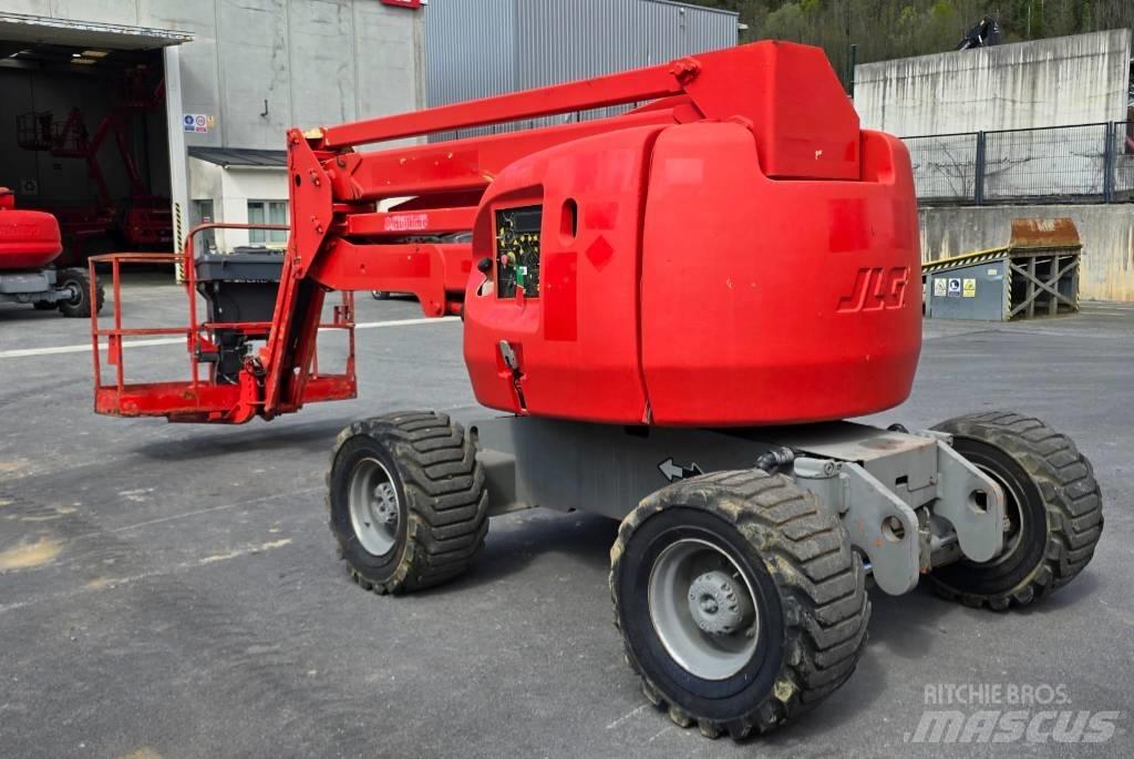 JLG 450 AJ II Bomlifte med knækarm