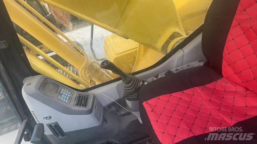 Komatsu PC 200 LC-7 Gravemaskiner på larvebånd