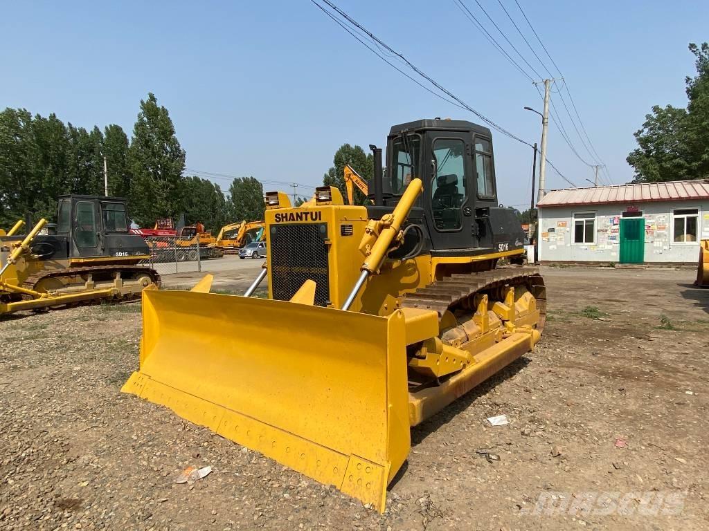 Shantui SD 16 Bulldozer på larvebånd
