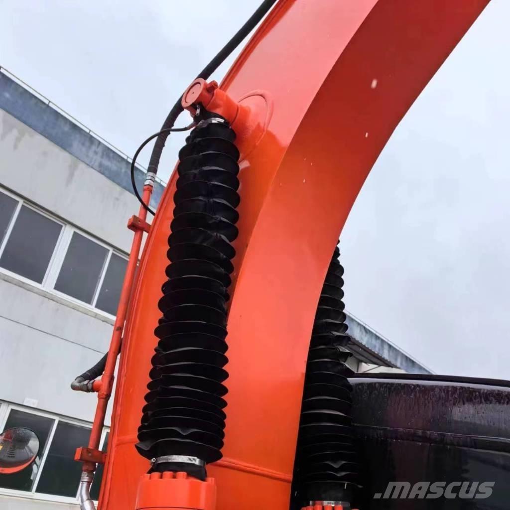 Hitachi ZX 120-3 Gravemaskiner på larvebånd