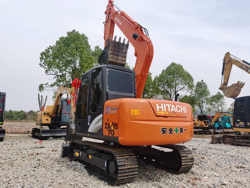Hitachi ZX 70-5A Gravemaskiner på larvebånd