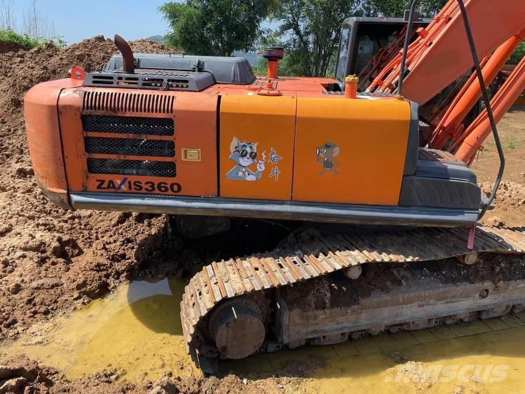 Hitachi ZX 360 Gravemaskiner på larvebånd