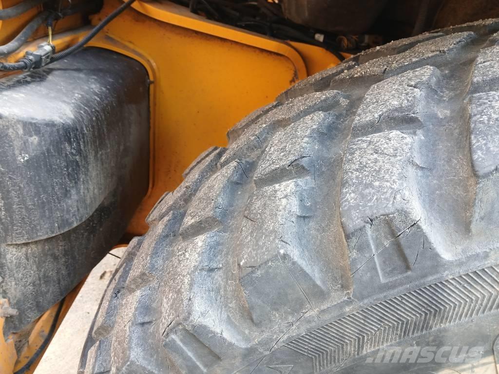 JCB 4cxProAEC Rendegravere