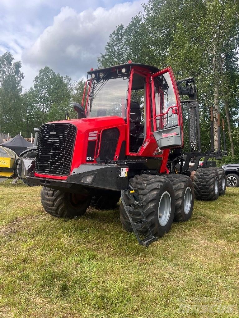 Komatsu 835 Udkørselsmaskiner