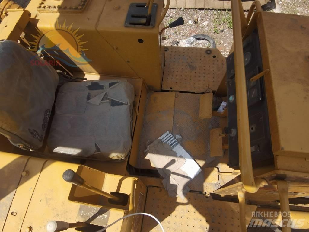 CAT D 3 C Bulldozer på larvebånd