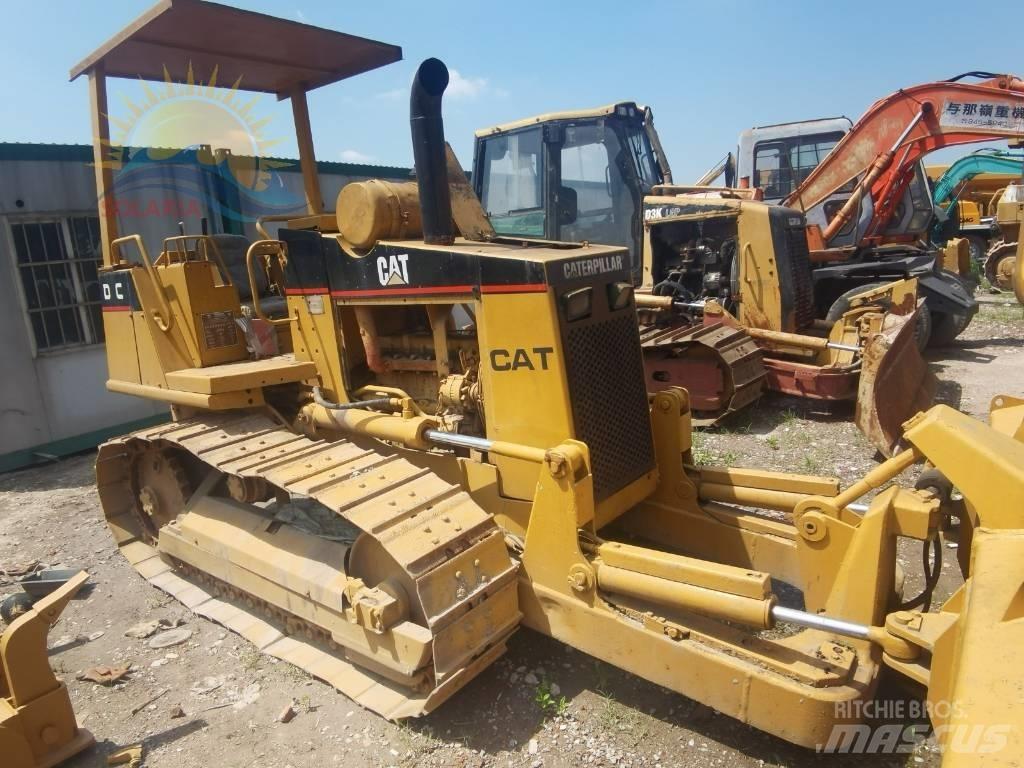 CAT D 3 C Bulldozer på larvebånd