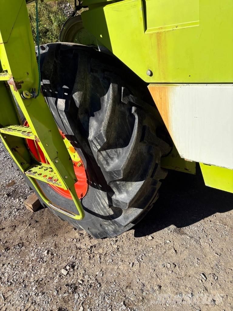 CLAAS Dominator 68 Mejetærskere
