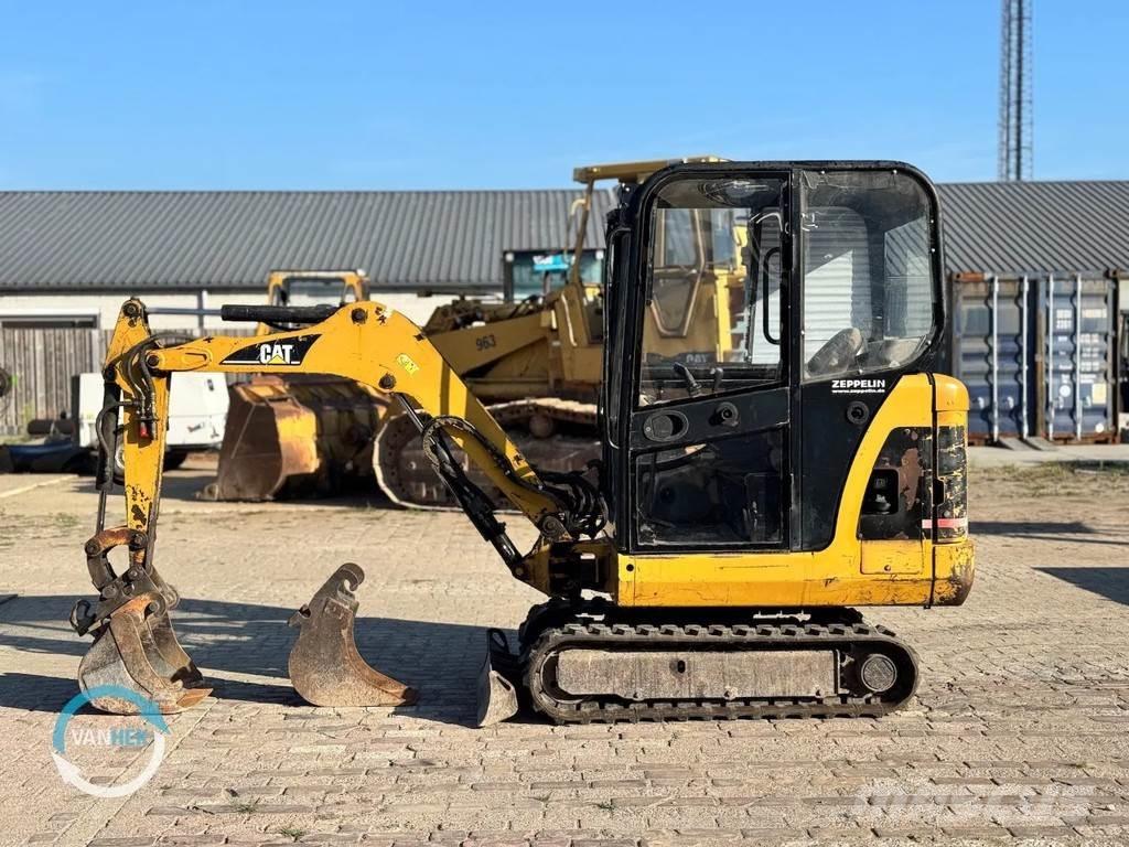 CAT 301.6C Minigravemaskiner