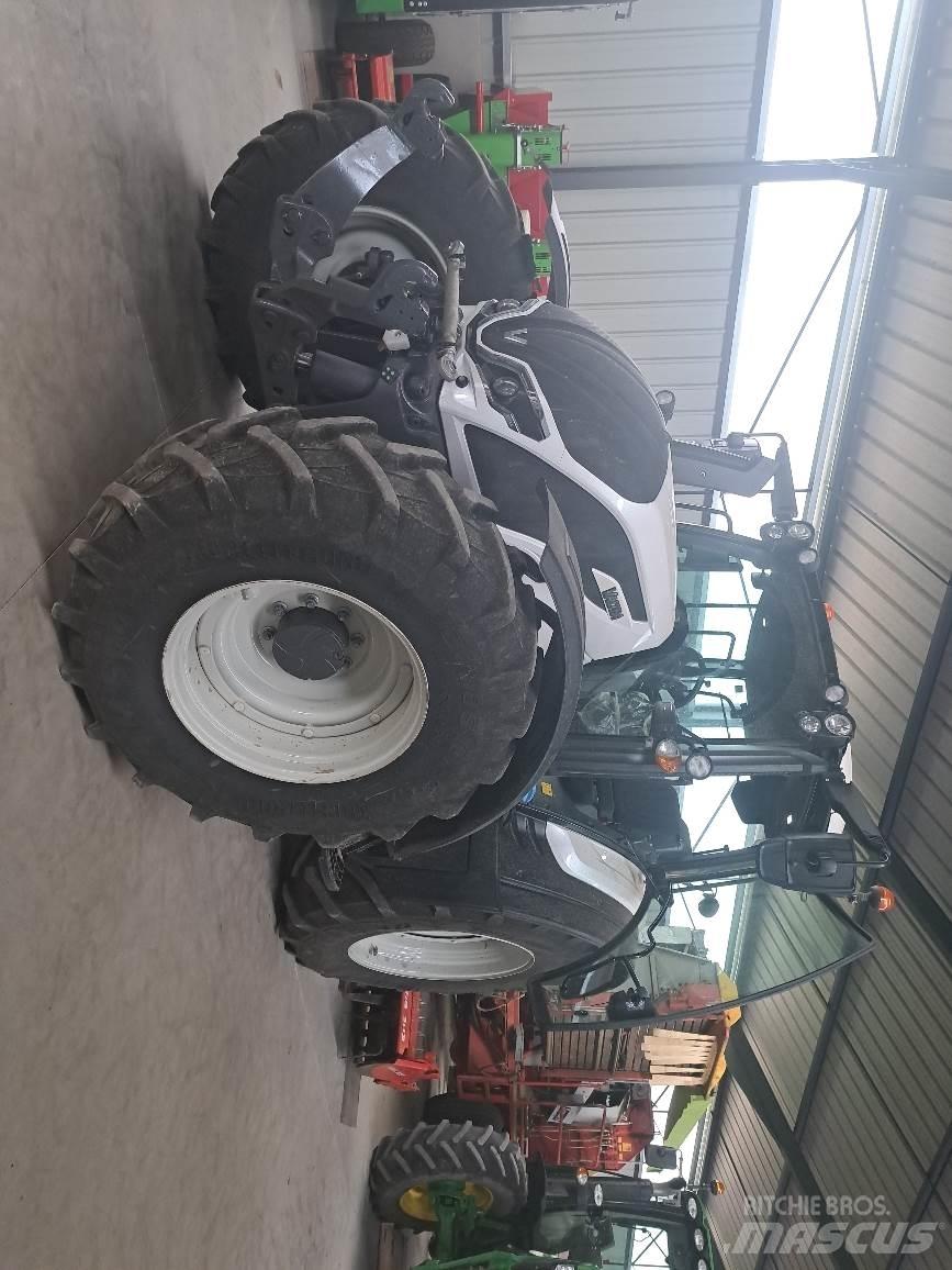 Valtra N155 Traktorer