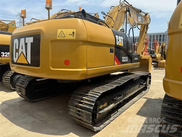 CAT 323 D L Gravemaskiner på larvebånd