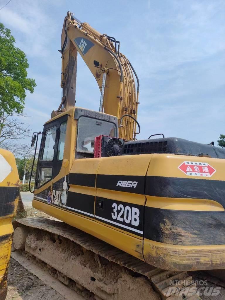 CAT 320 B Gravemaskiner på larvebånd