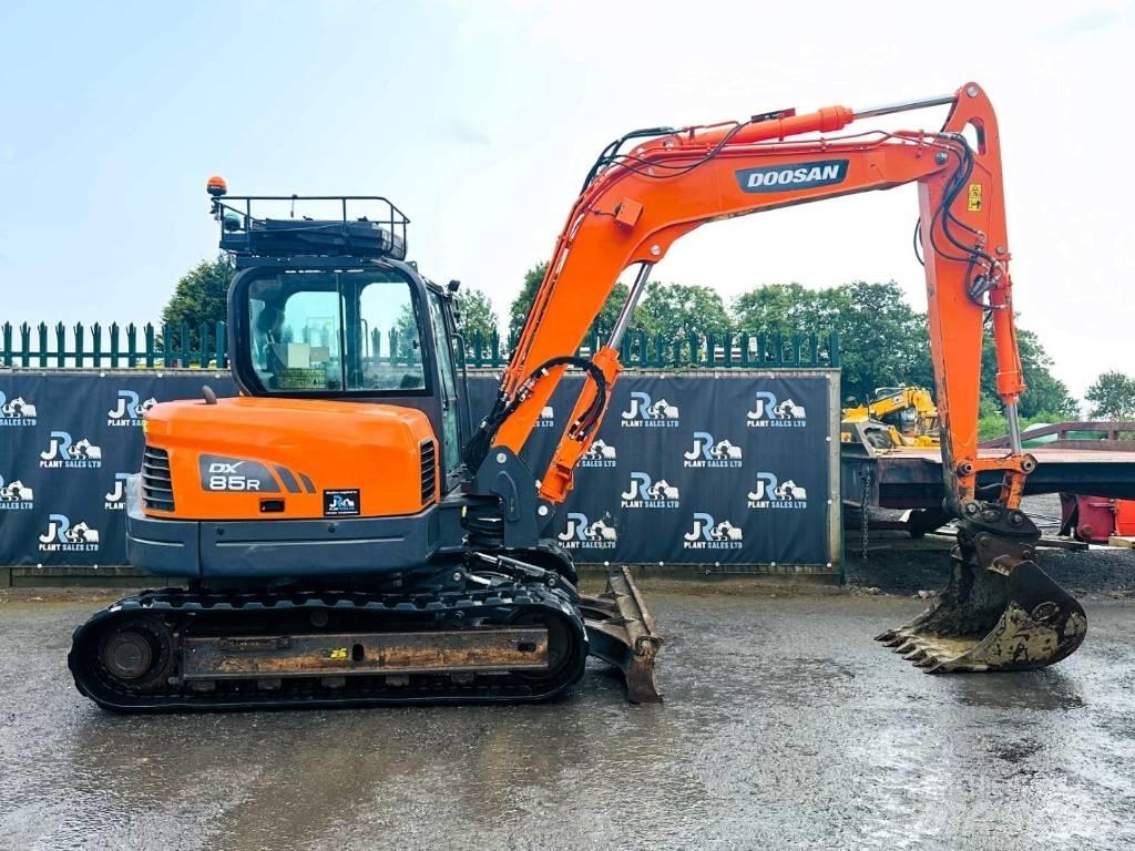 Doosan DX 85 R-3 Midi-gravemaskiner 7t - 12t