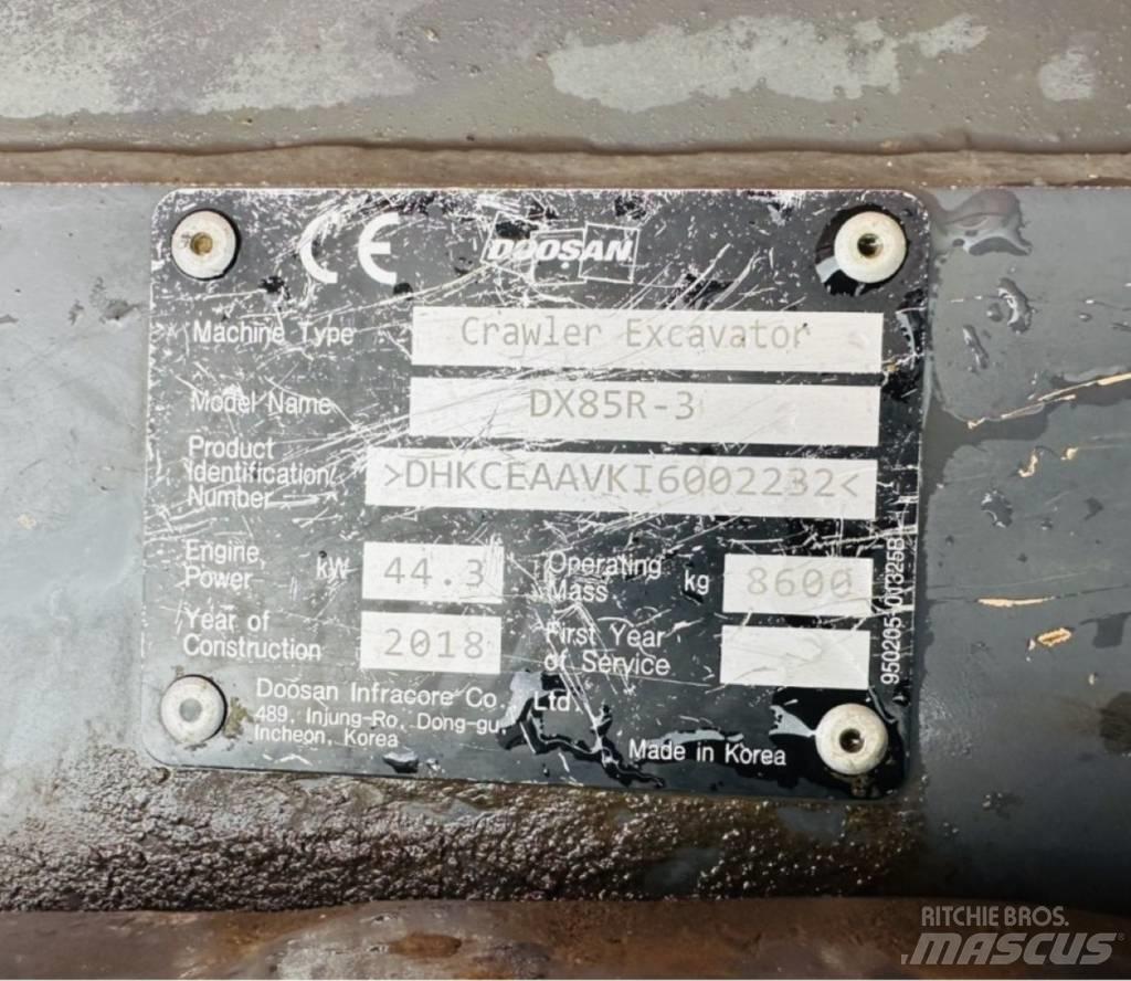 Doosan DX 85 R-3 Midi-gravemaskiner 7t - 12t