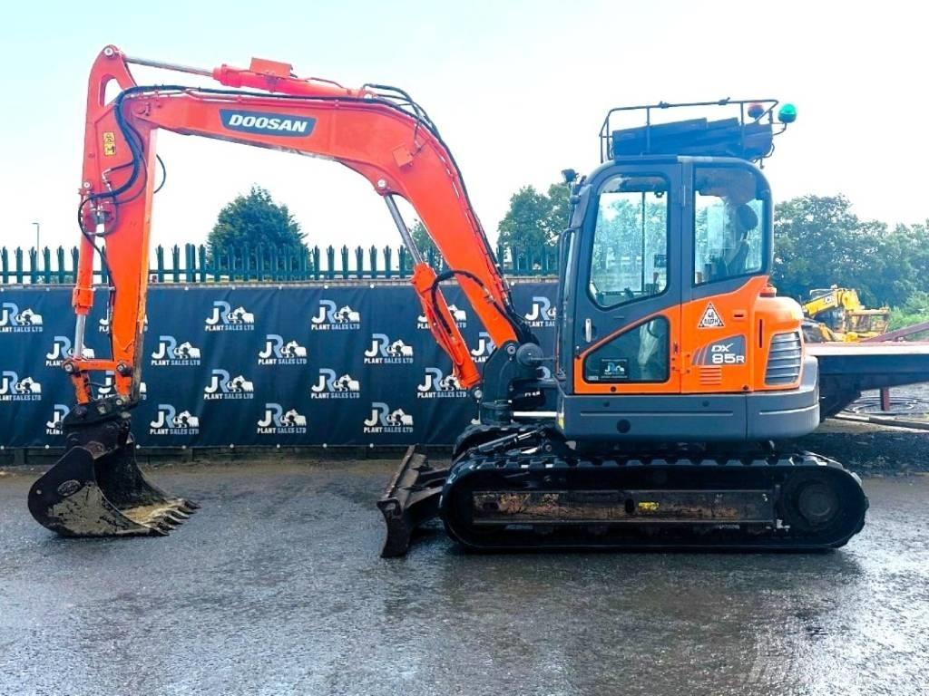 Doosan DX 85 R-3 Midi-gravemaskiner 7t - 12t