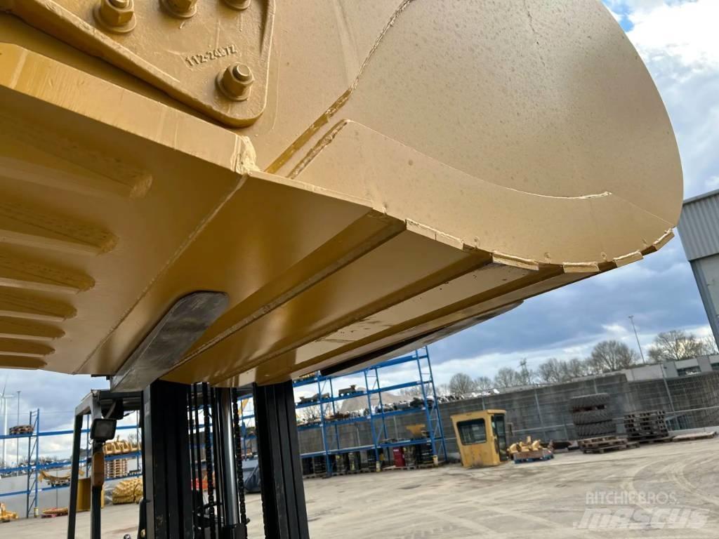 CAT 349E - UB Skovle