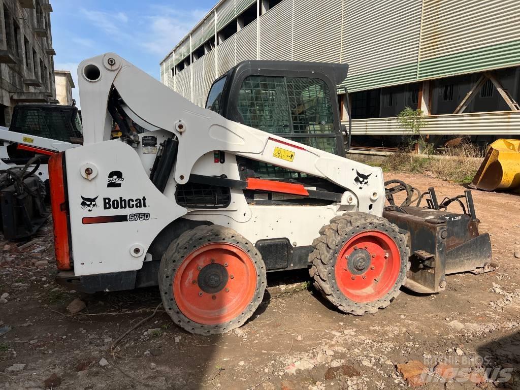 Bobcat S750 Minilæsser - skridstyret
