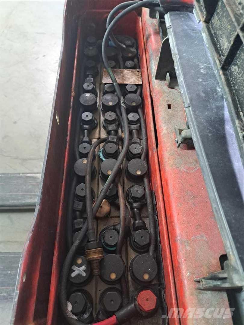 Linde T16 Gaffelstabler med gående fører