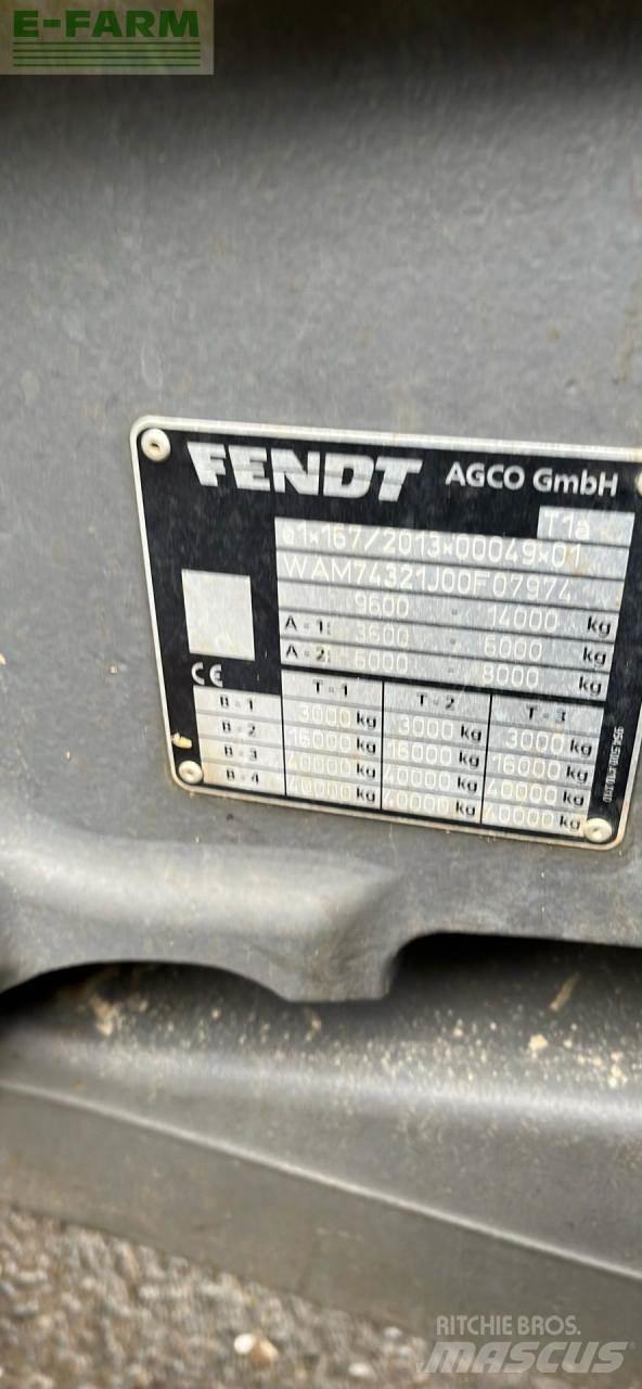 Fendt 724 Traktorer