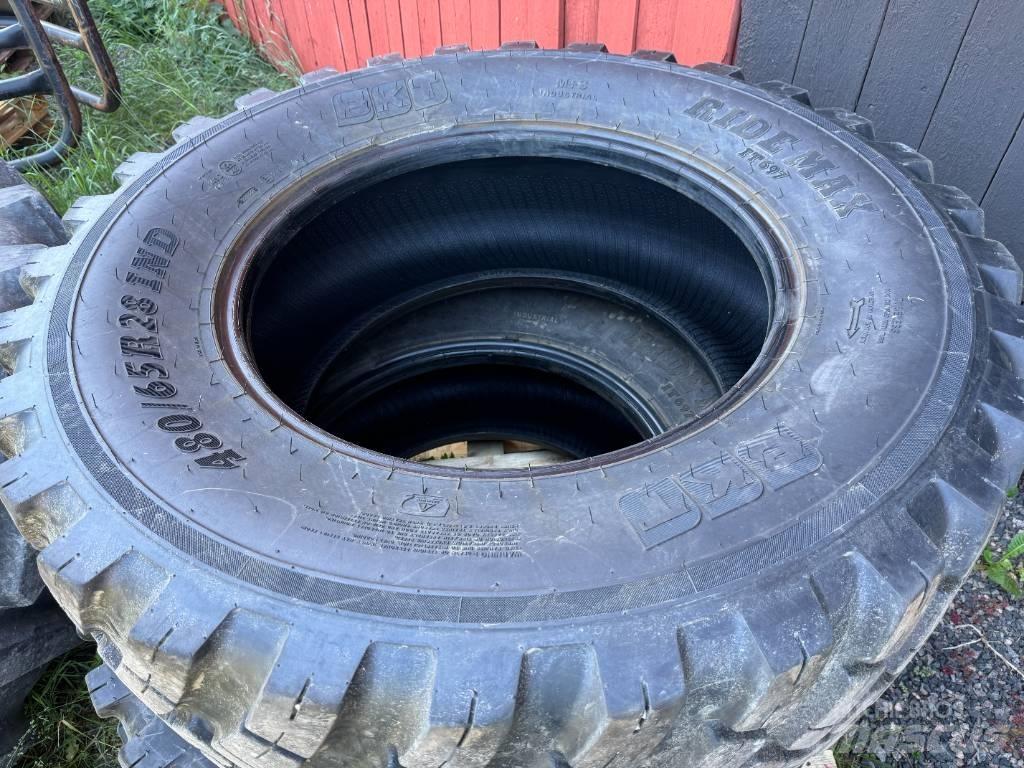 BKT 480/65 R28 IND Hjul, Dæk og Fælge