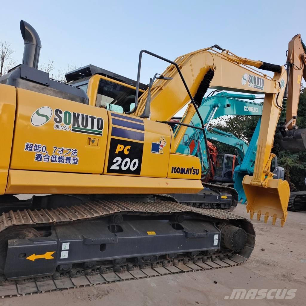 Komatsu PC 200-8 Gravemaskiner på larvebånd