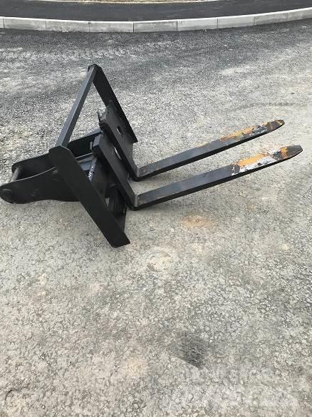  13T PALLET FORK Entreprenør - Andet