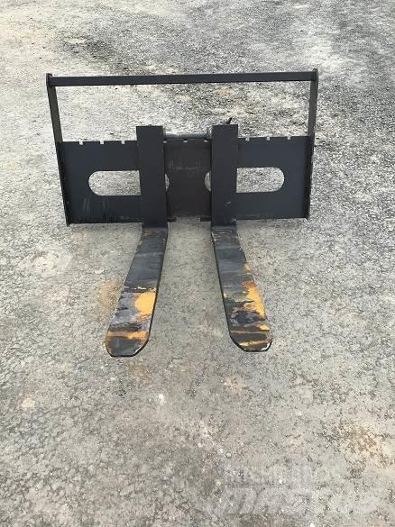  13T PALLET FORK Entreprenør - Andet