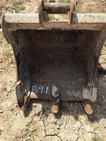  18 BUCKET, 30mm PINS Skovle