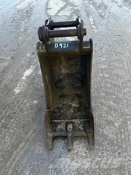  18 BUCKET, 50mm PINS Skovle