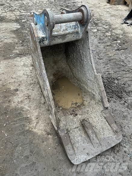  2' BUCKET, 65mm PINS Skovle