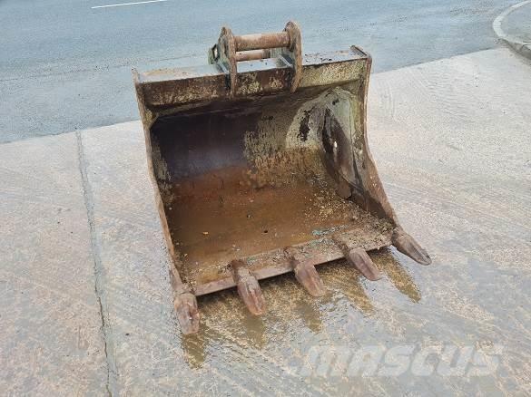  4' BUCKET, 65mm PINS Skovle