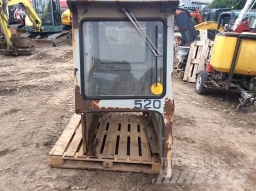 Hitachi CAB Entreprenør - Andet