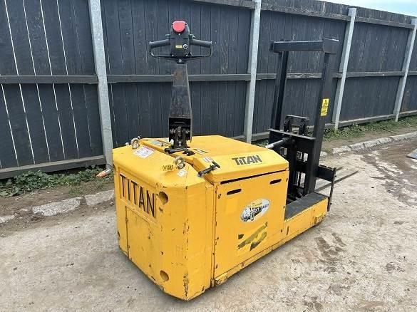 Titan TG1000 Entreprenør - Andet