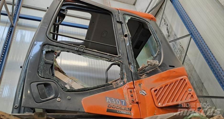 Doosan DX235NLC-5 Entreprenør - Andet