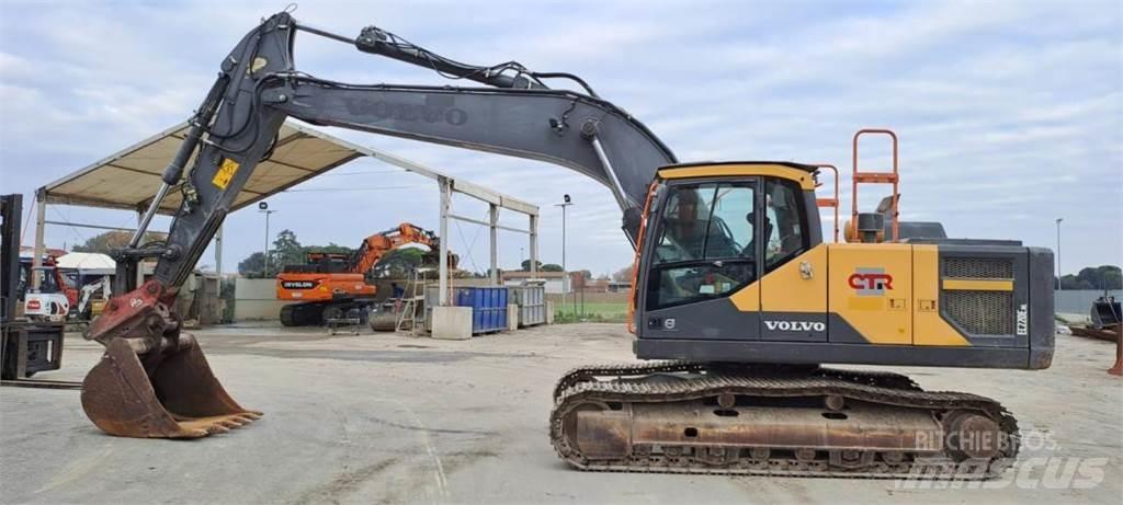 Volvo EC220E NL Gravemaskiner på larvebånd