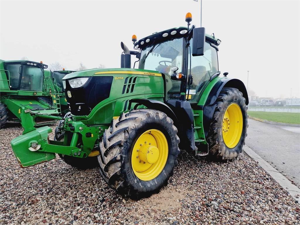 John Deere 6215R Traktorer