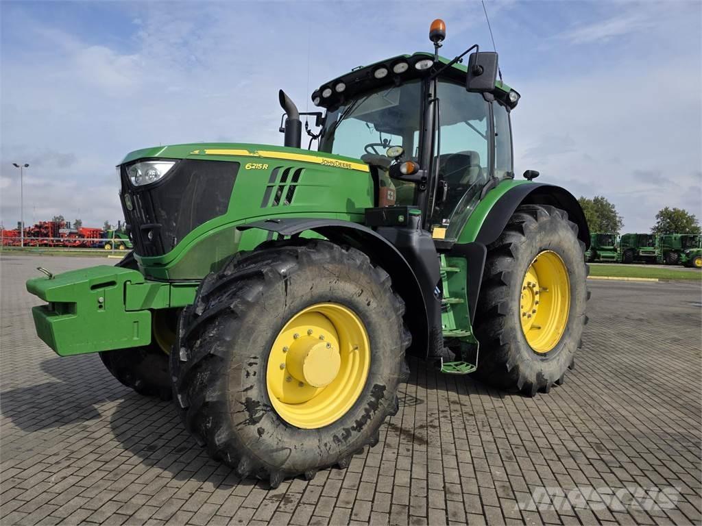 John Deere 6215R Traktorer