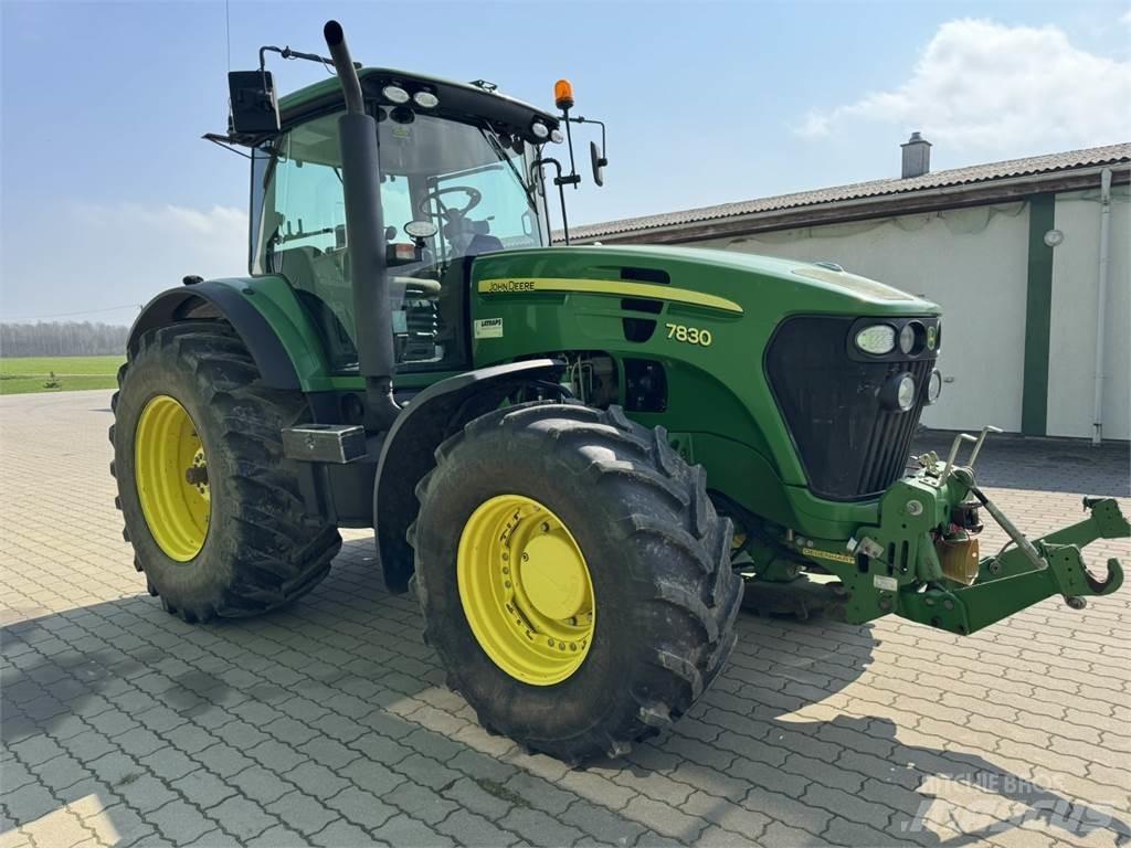 John Deere 7830 Traktorer