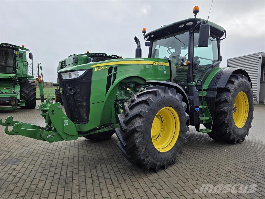 John Deere 8320R Traktorer