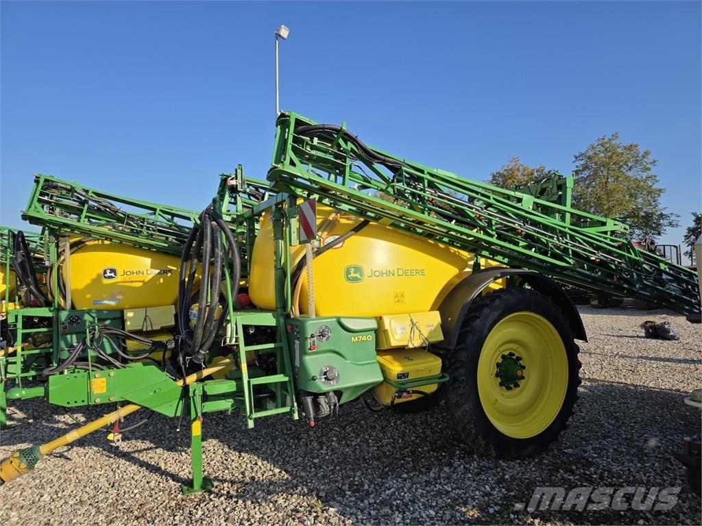 John Deere M740 Trailersprøjter