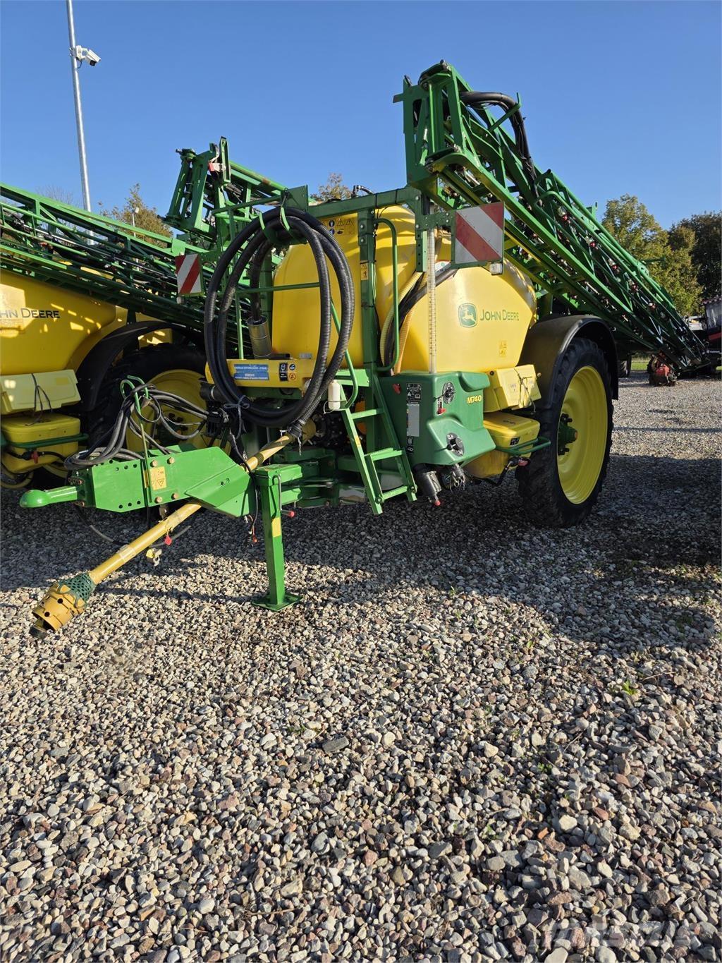 John Deere M740 Trailersprøjter