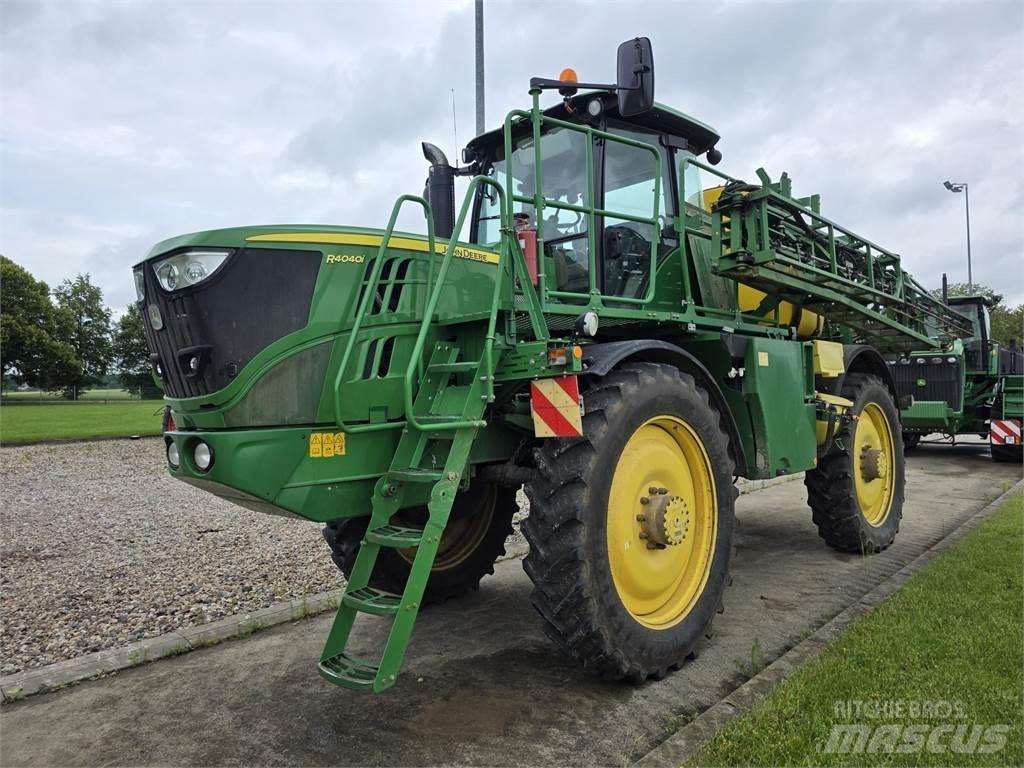 John Deere R4040i Trailersprøjter