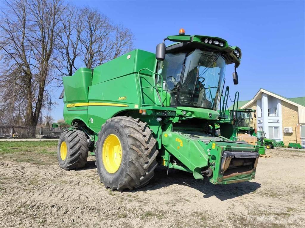 John Deere S685 Mejetærskere