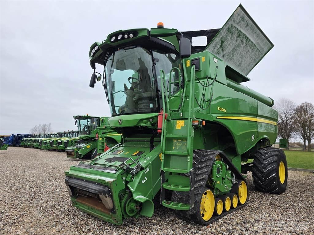 John Deere S690 Mejetærskere